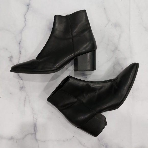 ASOS Black Faux Leather Zip Up Pointed Toe Booties Size 10 - Picture 1 of 7